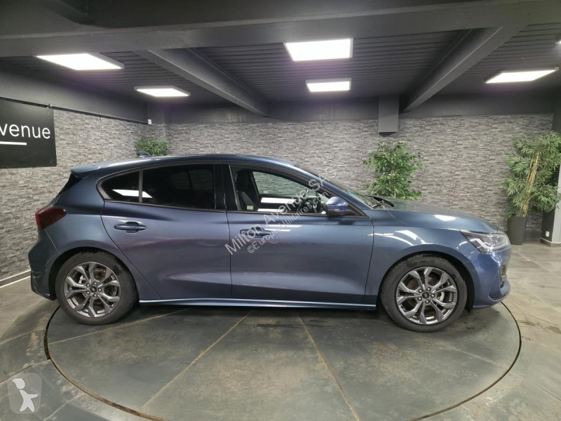 Véhicule utilitaire Ford FOCUS 1.0 EcoBoost...