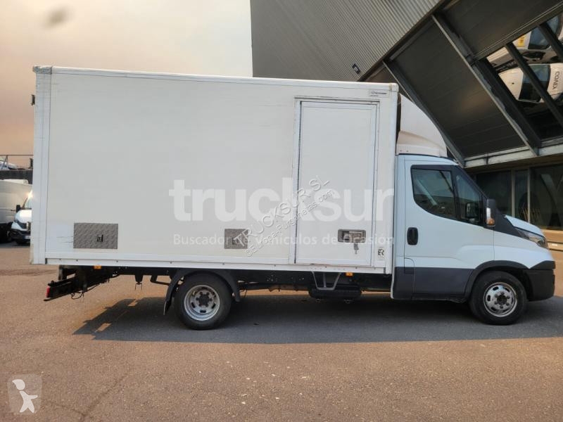 Furgoneta Iveco  35C15 GV