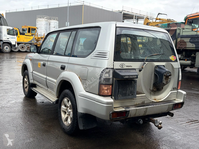 Furgoneta Toyota Prado - Diesel Engine 4x4 - 5...