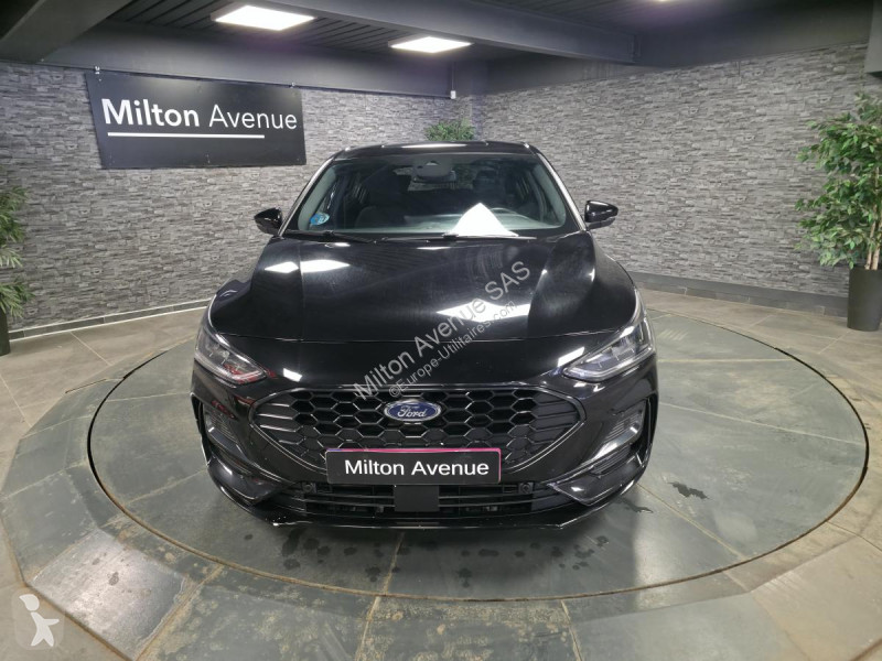 Véhicule utilitaire Ford FOCUS 1.0 EcoBoost...