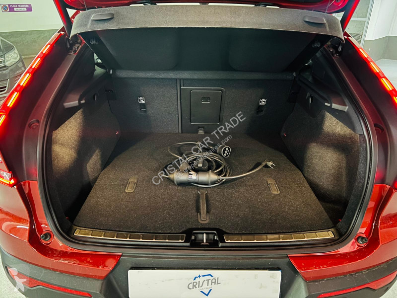 Samochód dostawczy Volvo C40 RECHARGE TWIN...
