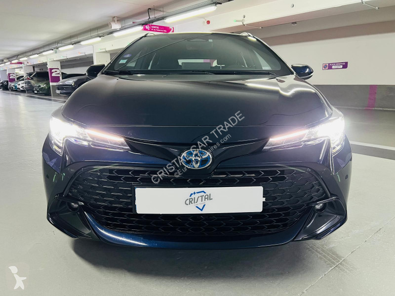Samochód dostawczy Toyota COROLLA TOURING SPT...