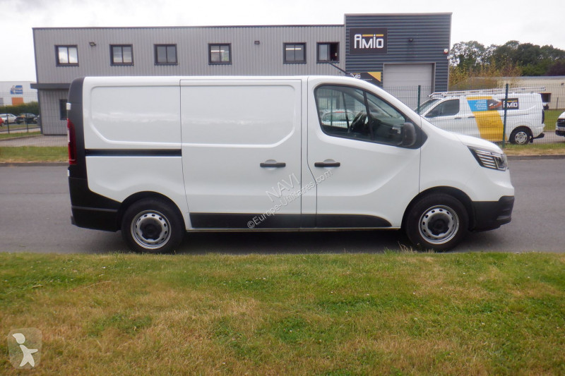 Furgoneta Renault TRAFIC III FG L1H1 3T 2.0...