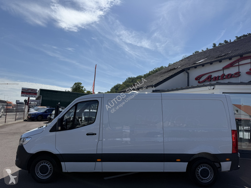 عربة نفعية Mercedes SPRINTER FG / PRIX HT 20...