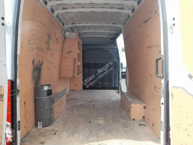 Iveco  Transporter