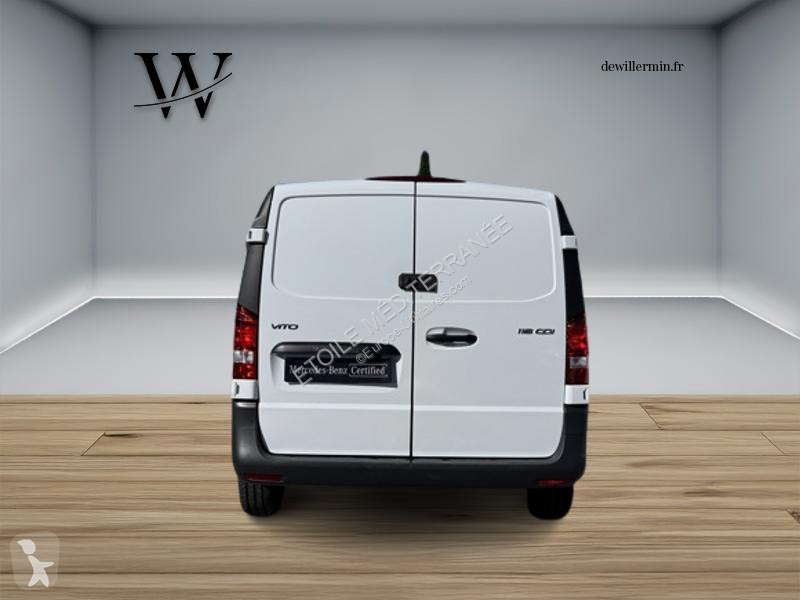 Véhicule utilitaire Mercedes Vito  Fourgon...