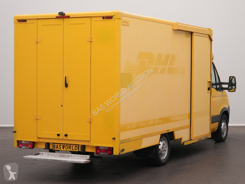 Bedrijfswagen Iveco 35S11
