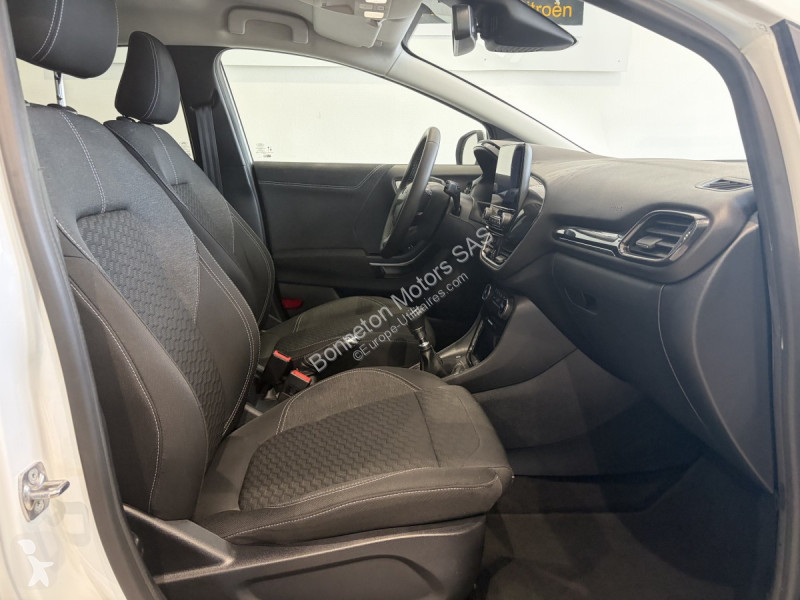 عربة نفعية Ford PUMA 1.5 EcoBlue 120 ch ST-LINE