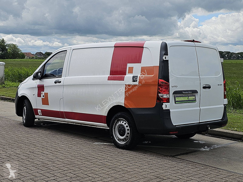 Mercedes 111 L2 Euro6 3-Zits van