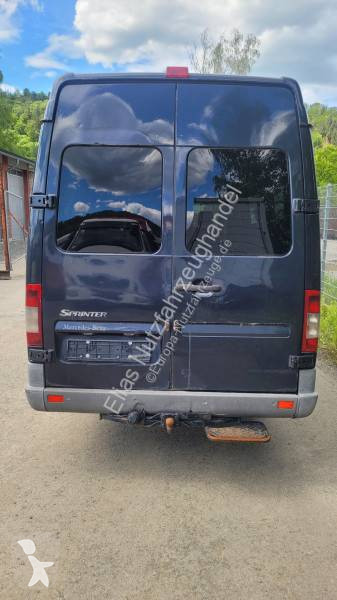 Véhicule utilitaire Mercedes