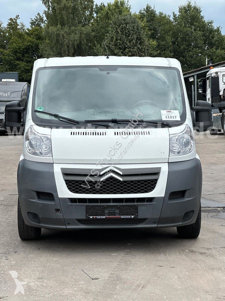 Citroën Kasten 60 HDI 100 AHK Regale Transporter