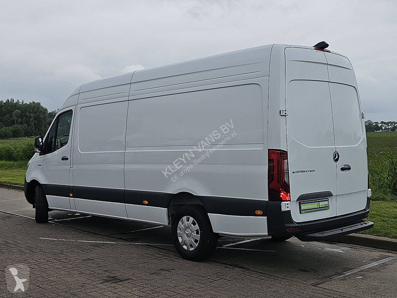 Mercedes 81 kWh wltp 302 kms Transporter