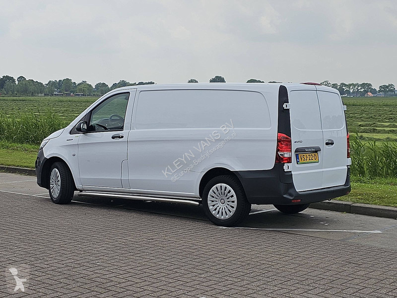 Véhicule utilitaire Mercedes 66Kwh Wltp 292 kms