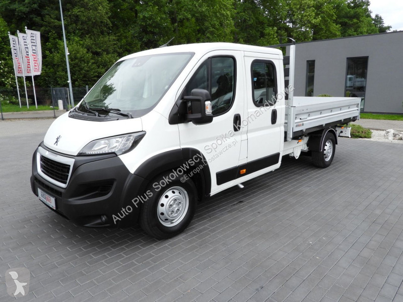 Samochód dostawczy Peugeot  BOXER