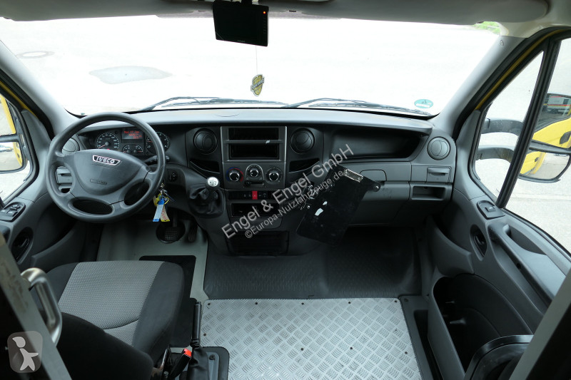 Veículo utilitário Iveco Daily 35 S11 C30C...