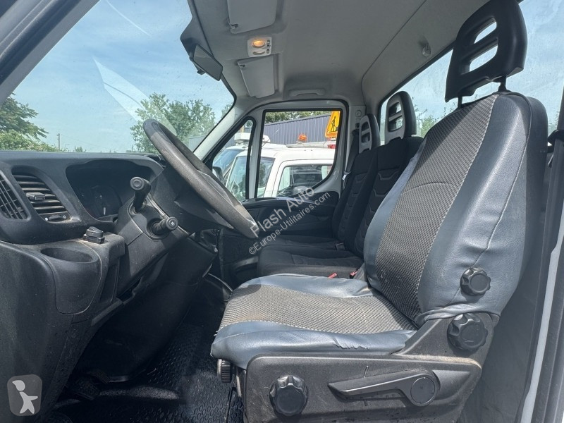 Furgoneta Iveco DAILY  35C17 CHASSIS EMPT 3.75M...