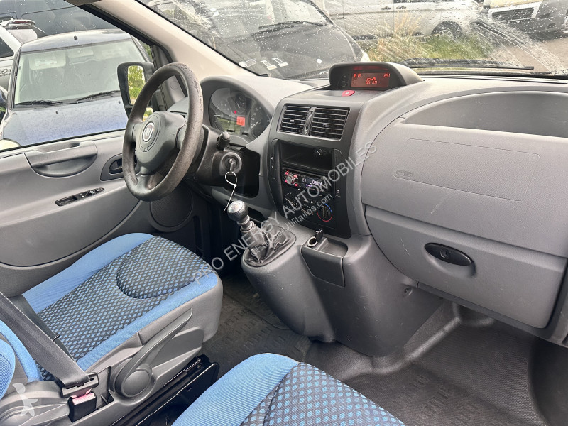 عربة نفعية Fiat SCUDO COMBI CH1 2.0 MULTIJET...