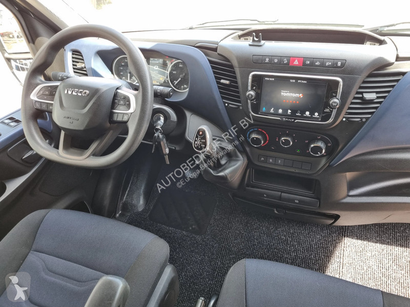 Furgoneta Iveco 35C18 3.0D 180PK L4H2 Maxi N1...