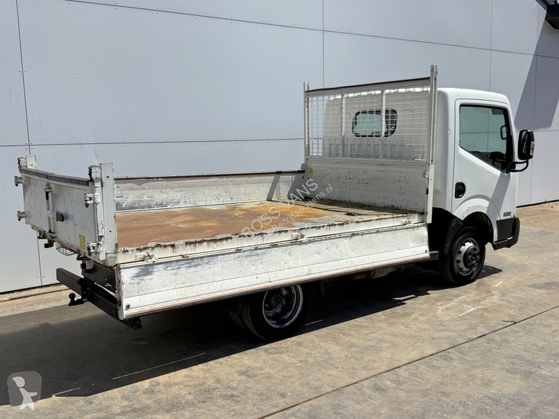 Samochód dostawczy Nissan 130PK 3.0 Kipper 3L...