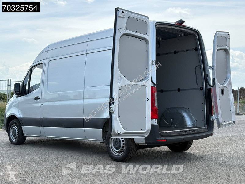 عربة نفعية Mercedes 215 CDI Automatik 150PS...