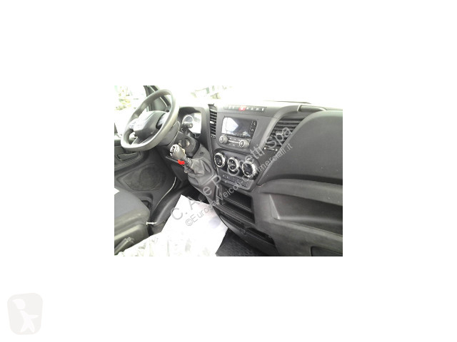 Samochód dostawczy Iveco Daily 35C14 D