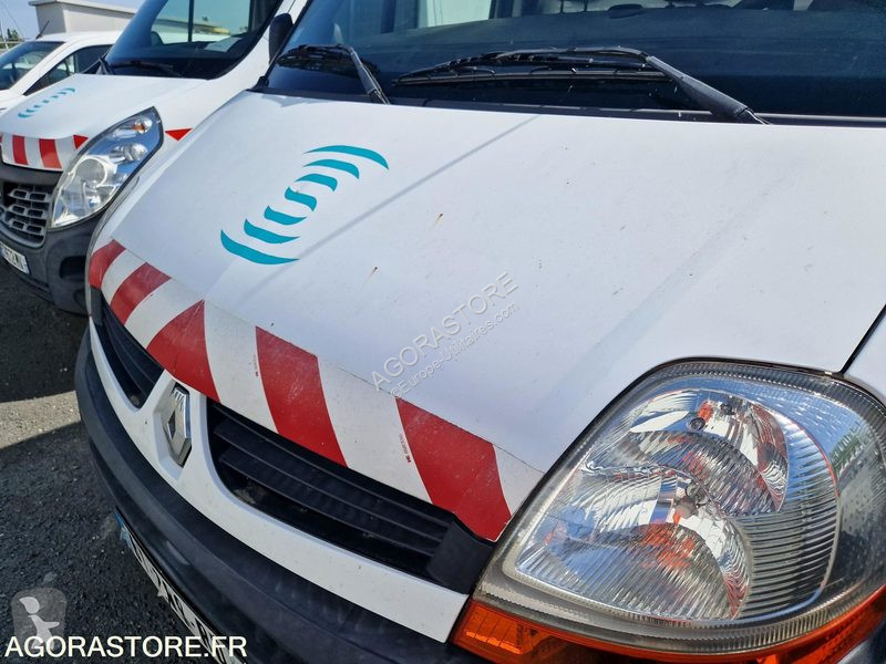 عربة نفعية Renault