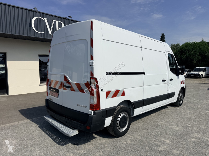 عربة نفعية Renault MASTER III FG F3500 L2H2 2.3...