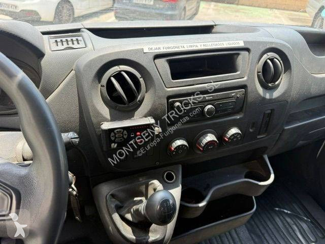 Renault  Transporter