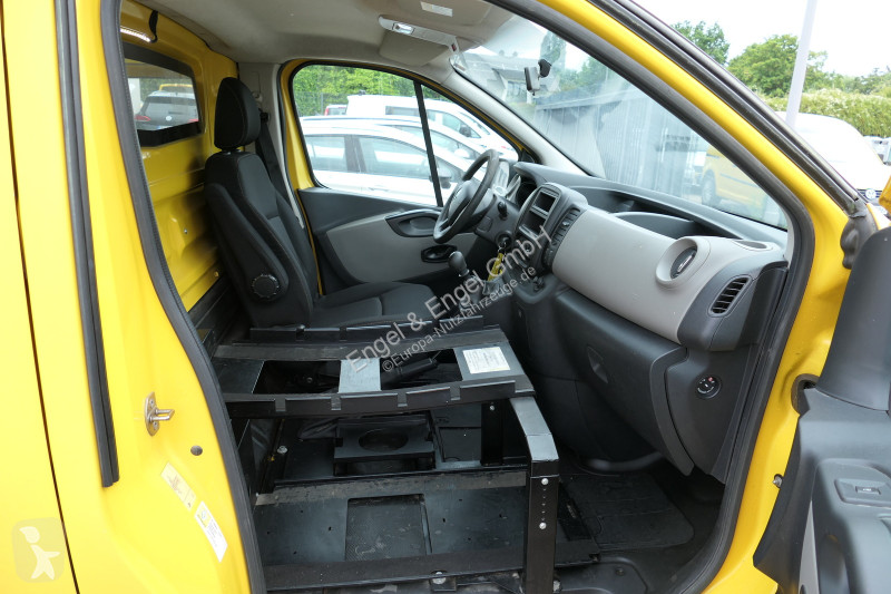 عربة نفعية Renault Trafic 1,6 dCi L1H1 2,7t...