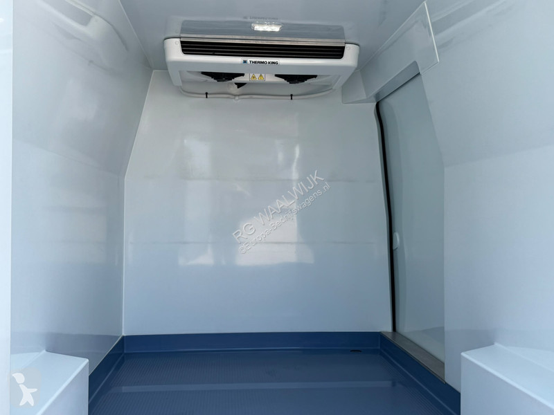 Furgoneta Renault -/- 20 °C Thermo King