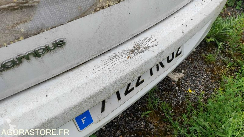 Коммерческий автомобиль Renault CLIO