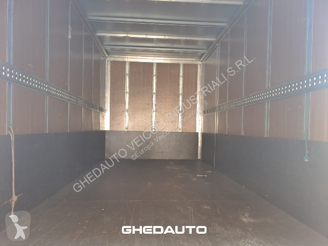Furgoneta Iveco 35C14H BOX
