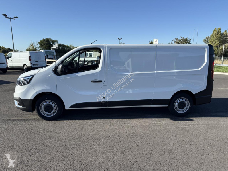Véhicule utilitaire Renault TRAFIC L2H1 170CH...