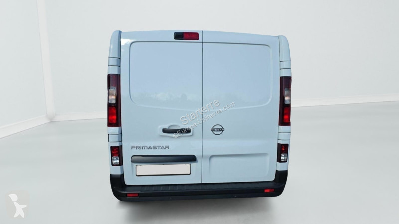 Véhicule utilitaire Nissan PRIASTAR FOURGON