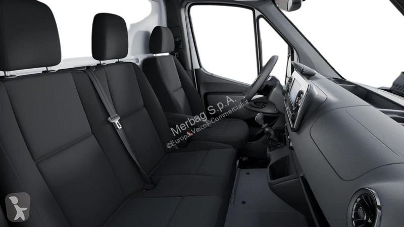 Лекотоварен автомобил Mercedes Telaio 515CDI...