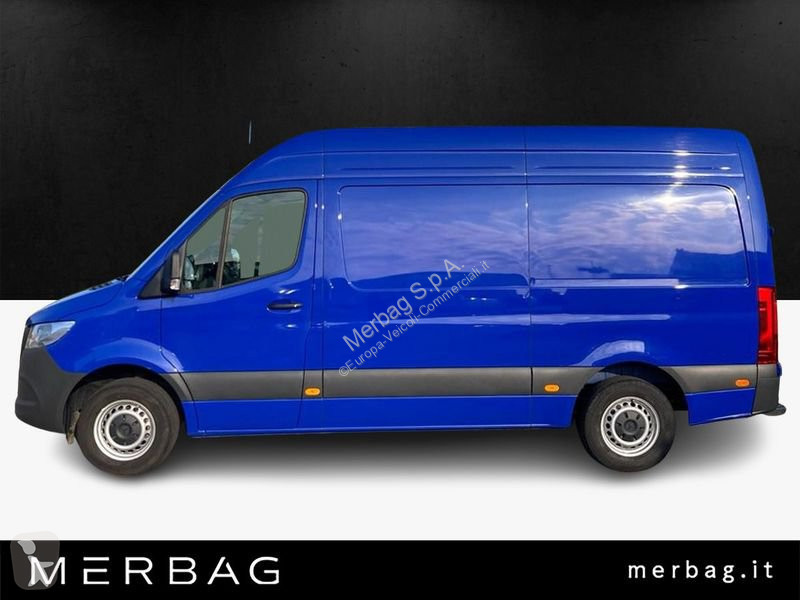 Furgoneta Mercedes