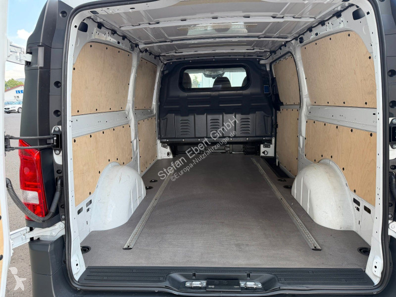 Furgoneta Mercedes Vito  9G Extral Klima Kamera...
