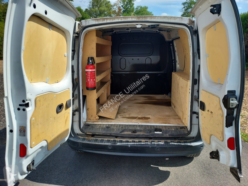 Véhicule utilitaire Renault KANGOO II EXPRESS...