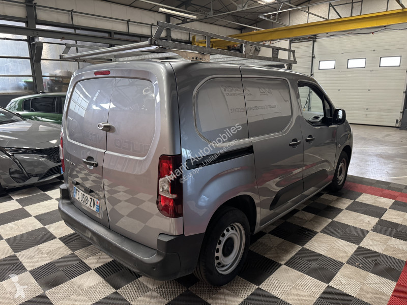 Véhicule utilitaire Peugeot PARTNER