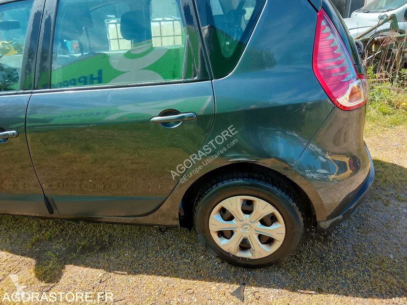 Véhicule utilitaire Renault MEGANE