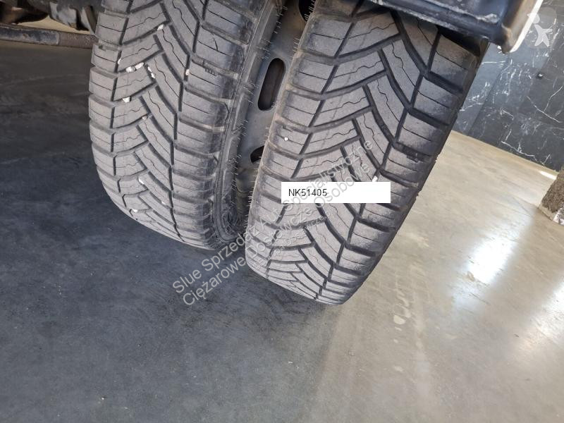 Samochód dostawczy Iveco 35C13