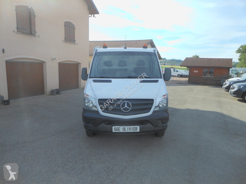 Véhicule utilitaire Mercedes Benne 514 CDI 37...