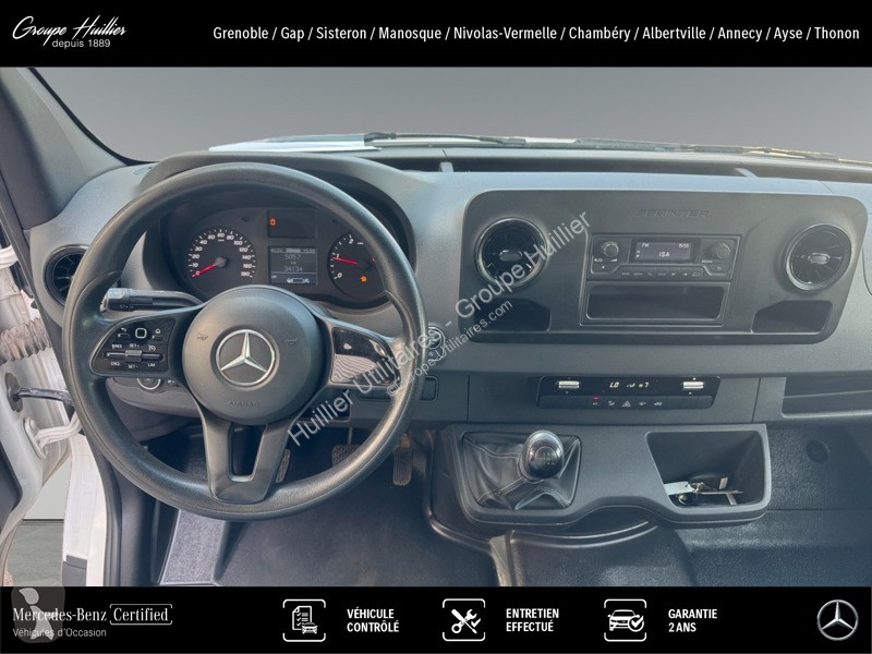 Véhicule utilitaire Mercedes 514 CDI 37 benne...
