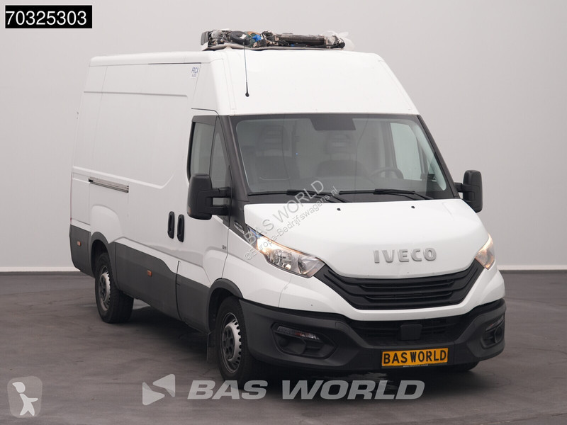 عربة نفعية Iveco 35S16 Roof Damage! Automaat...
