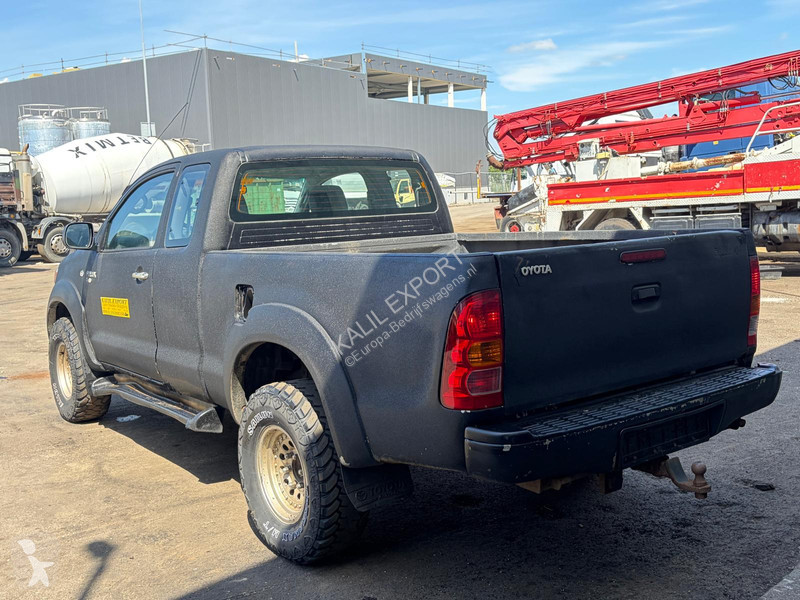 عربة نفعية Toyota Pick-Up Truck - 4x4 - Manual...