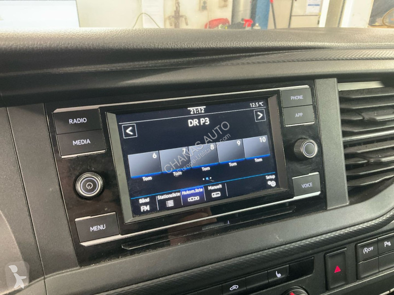 عربة نفعية Volkswagen L2H1 2.0 TDI 110
