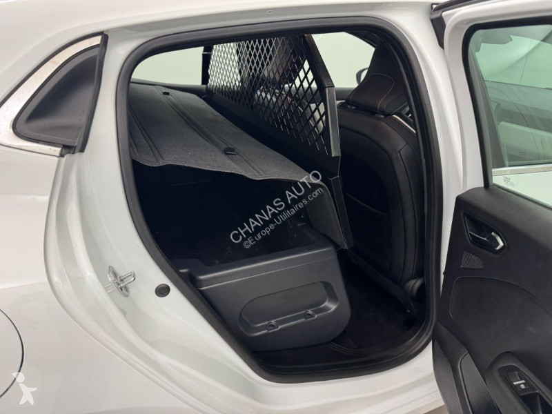 Коммерческий автомобиль Renault 1.3 TCe 130 FAP...