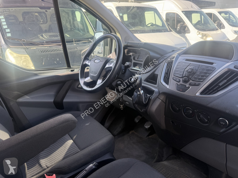 Véhicule utilitaire Ford TRANSIT CUSTOM FG 270...