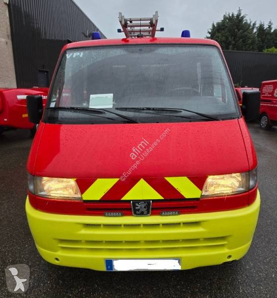 Лекотоварен автомобил Peugeot