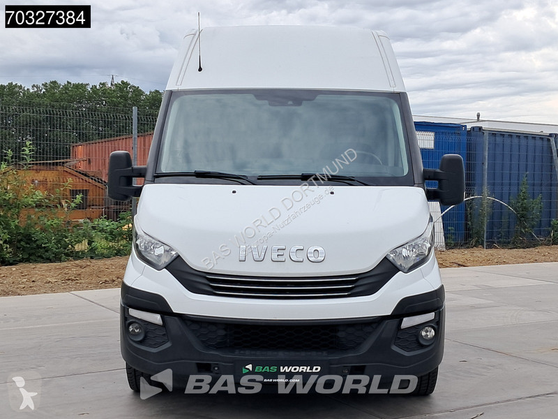 Véhicule utilitaire Iveco 35S14 Automatik L2H2...